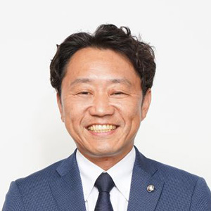 宮井 秀卓